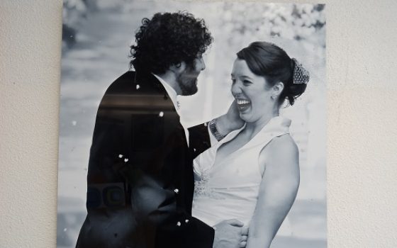 Acrylic print in black and white of wedding couple.