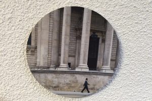 round-metal round-metal