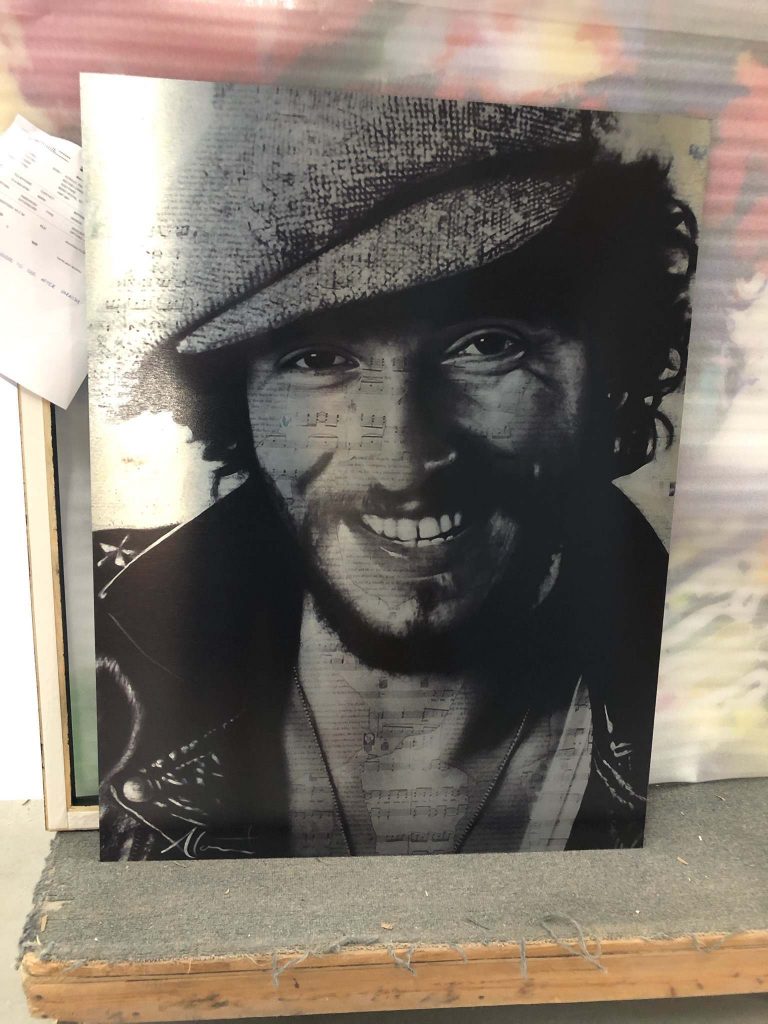 brushed metal print in comparison to large canvas prints