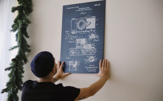 displace-poster-review displace-poster-review